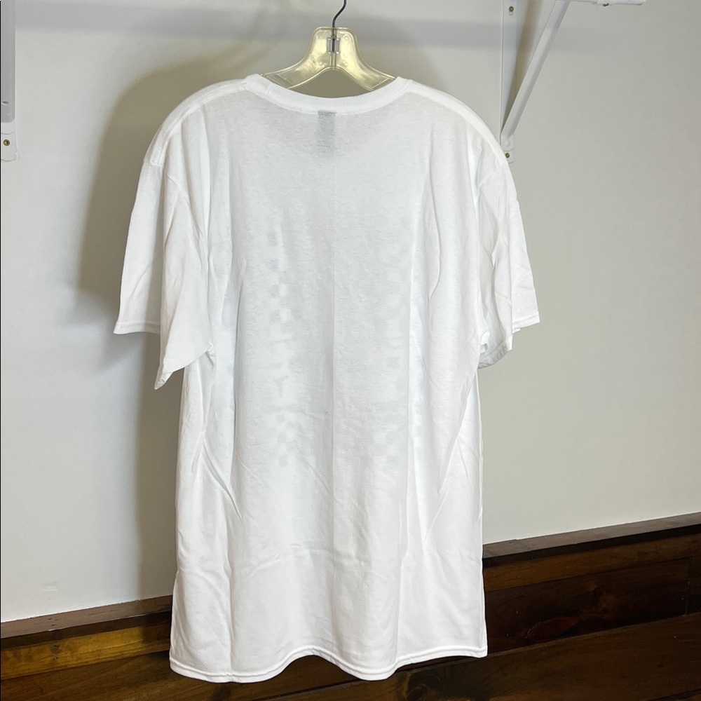 NWOT Men's White‎ Graphic Corvette T-Shirt- L - Picture 4 of 4